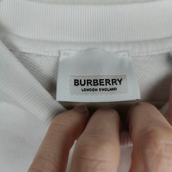 Burberry Pullover Sweatshirt Girls 4Y White‎ Kaleidoscope Bear Nova Check Cotton - Picture 7 of 10